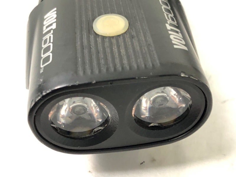 キャットアイ CATEYE フロントライト VOLT1600