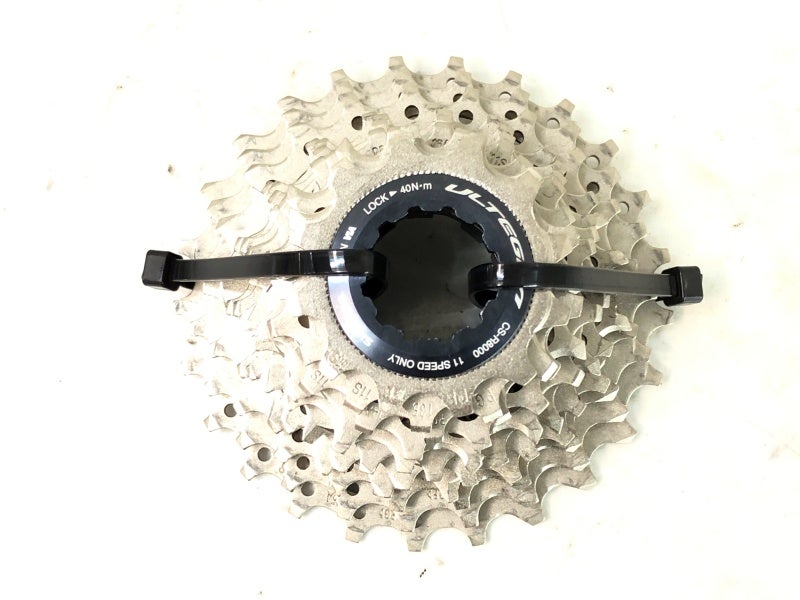シマノ SHIMANO アルテグラ ULTEGRA CS-R8000 12-25T スプロケット 〇