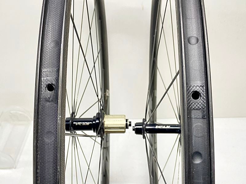 アイカン ICAN 38 CARBON ホイールセット シマノフリー 11速 リム