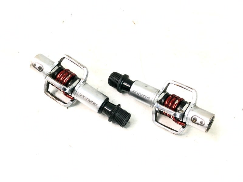 クルッピ CRUPI ミニ ラウンド ペダル MINI ROUND PEDAL フラットペダル