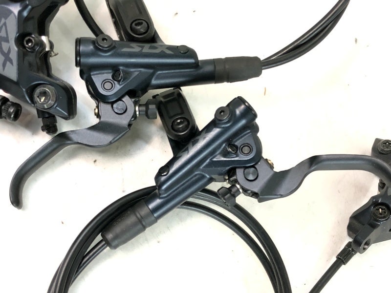 シマノ SHIMANO SLX ブレーキレバー/キャリパーセット BL-M7100/BR