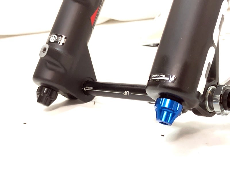マニトゥ MANITOU サスペンションフォーク マグナム プロ 27.5 100mm