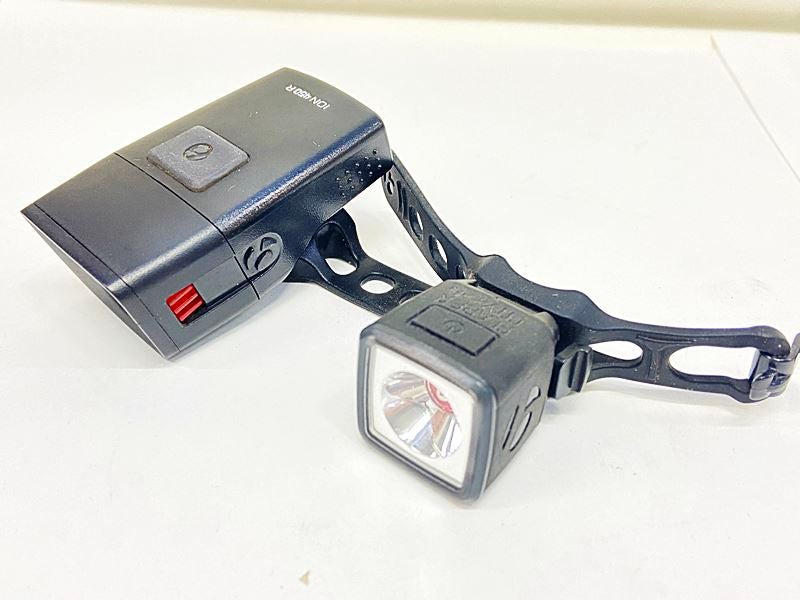 ベスビー BESV 072-0360 充電器 バッテリーチャージャー PS/J/CFシリーズ用