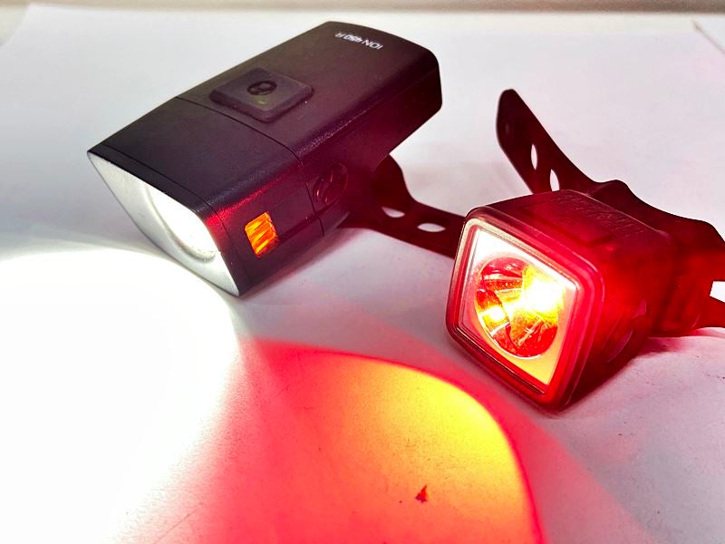 ボントレガー BONTRAGER イオン ION 450 R フロントライト FLARE R