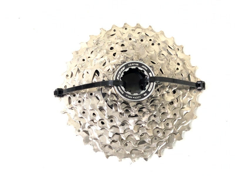 シマノ SHIMANO 105 CS-R7100 11-34T スプロケット 〇