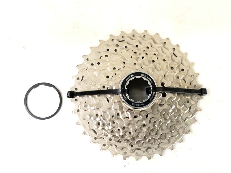 シマノ SHIMANO 11Sスプロケット CS-HG700-11 11-34T スプロケット 〇