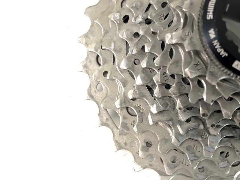シマノ SHIMANO アルテグラ ULTEGRA CS-R8100 11-30T スプロケット 〇