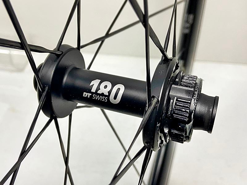ディーティースイス DT SWISS ARC 1100 DICUT 50/62 DB ホイールセット