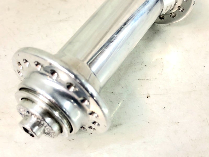 ホワイトインダストリーズ WHITE INDUSTRIES T11 フロントハブ T11