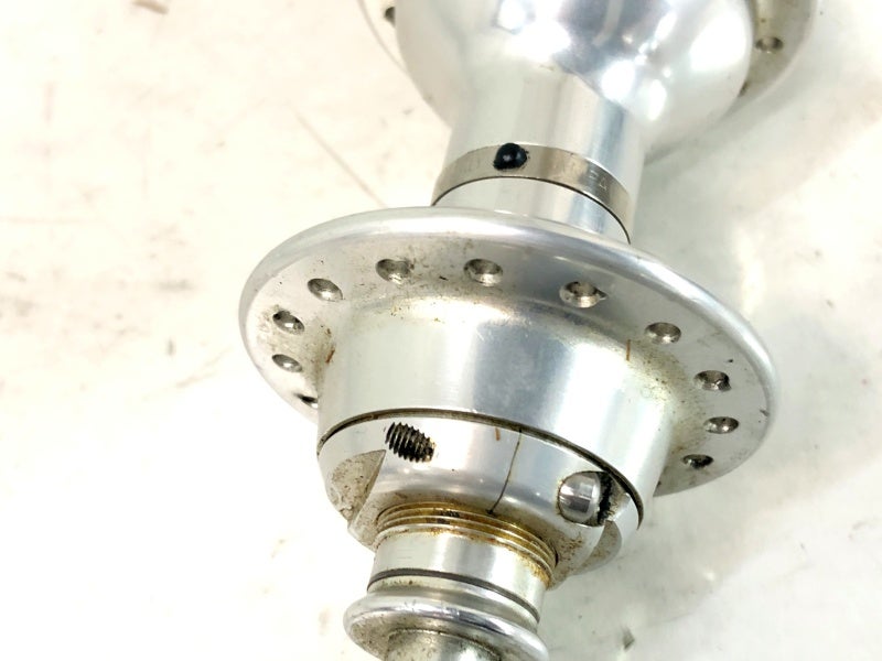 カンパニョーロ CAMPAGNOLO レコード リアハブ RECORD REAR HUB 32H/130mm